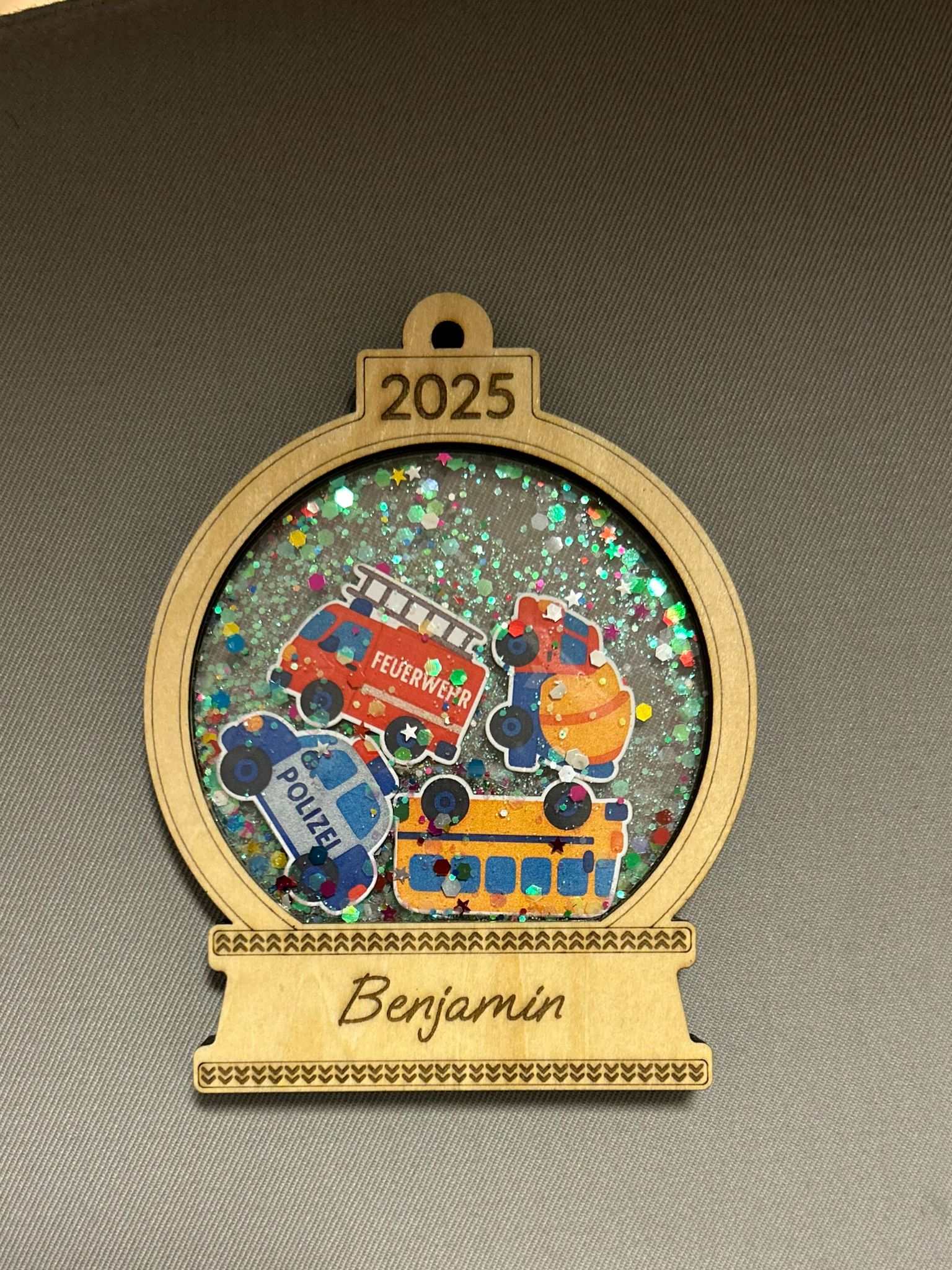 Shaker Ornament
